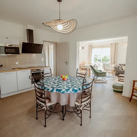 Agreable Maison De A Lacapelette * Durfort-Lacapelette