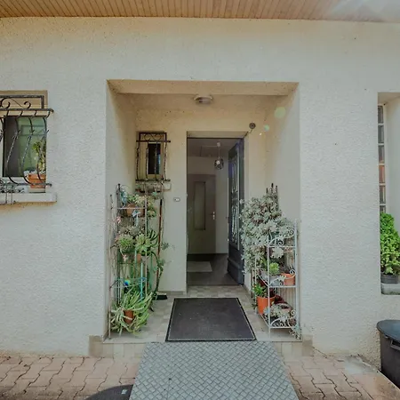 Agreable Maison De A Lacapelette * Durfort-Lacapelette