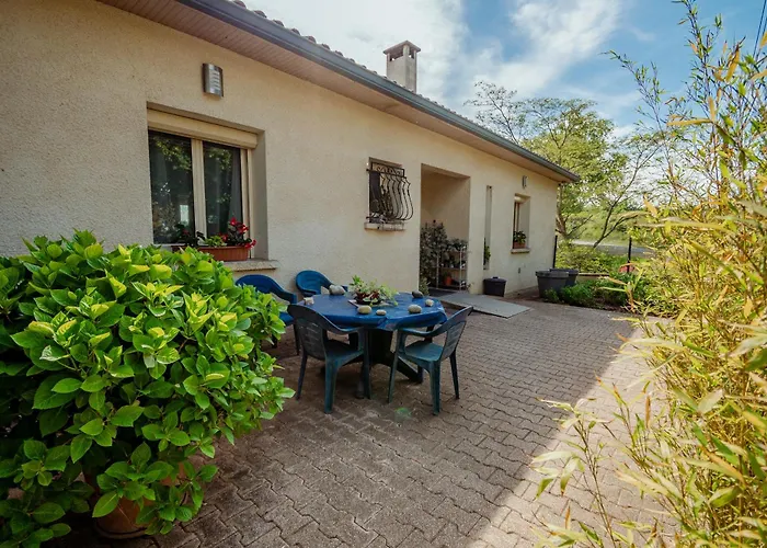 Agreable Maison De A Lacapelette Nyaraló